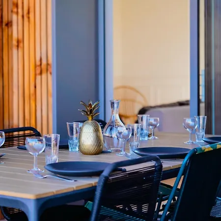 Сasa de vacaciones Jolie Maison De Rénovée Avec Goût Proche Toutes Commodités Quartier Arago - 13 Personnes Les Sables-dʼOlonne