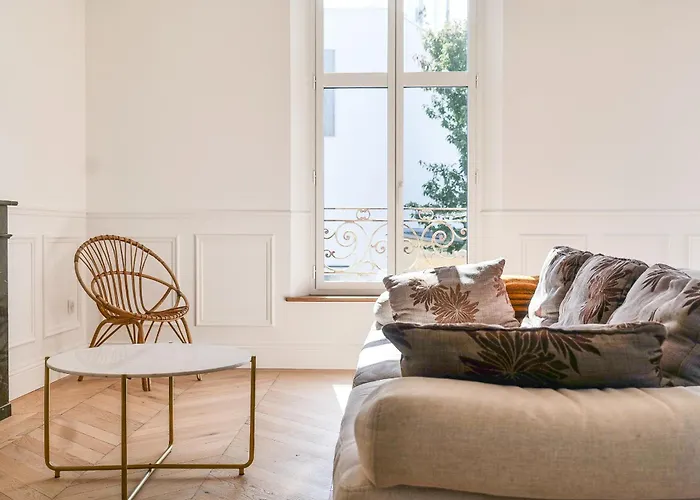 Jolie Maison De Renovee Avec Gout Proche Toutes Commodites Quartier Arago - 13 Personnes Prázdninový dům *