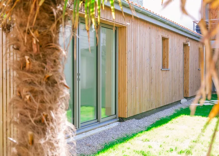 Jolie Maison De Renovee Avec Gout Proche Toutes Commodites Quartier Arago - 13 Personnes Les Sables-dʼOlonne